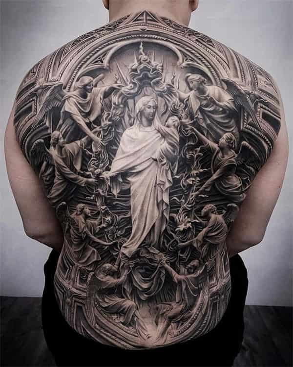 Tatuagem de anjos e da Virgem Maria3